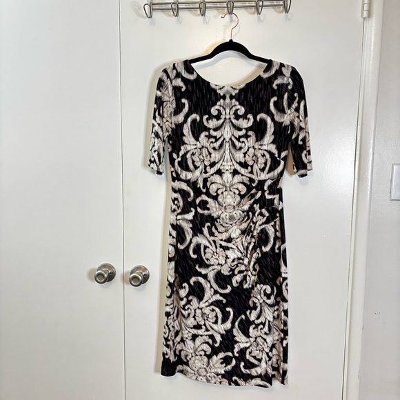 connected apparel Dresses & Skirts - Connected Apparel Purple and Cream Sheath Dress